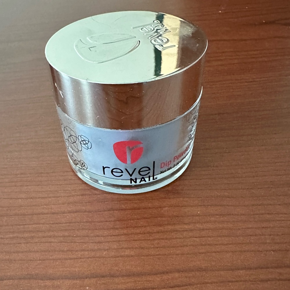 Pandora Revel nail 2oz Dip Powder